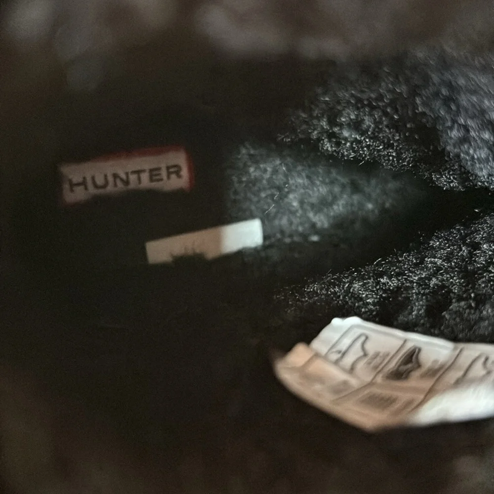 Hunter Black‎ and Tan Winter Boots